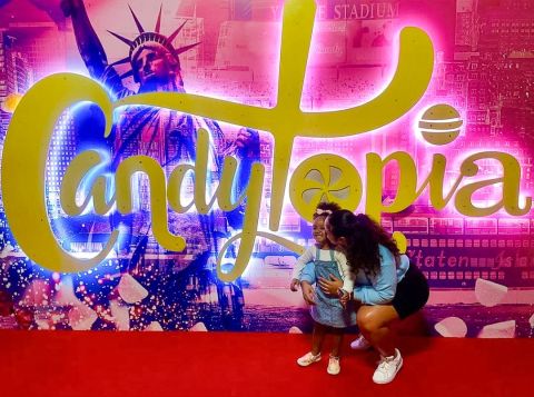 Marvel At Candy Sculptures And Dive Into A Marshmallow Pit At Candytopia In Virginia This Spring