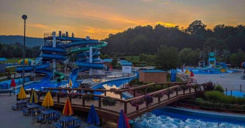 These 7 Waterparks In Kentucky Are Pure Bliss For Anyone Who Goes There