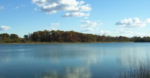 Seven Lakes State Park In Holly, Michigan Is So Little-Known, You Just Might Have It All To Yourself