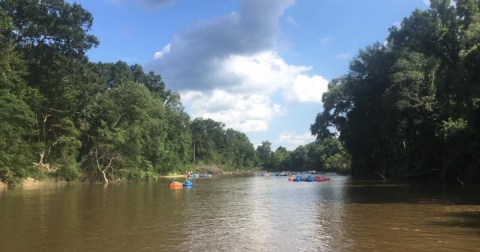 The Longest Float Trip Near New Orleans Will Bring Your Summer Tubing Dreams To Life