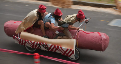 There's An Adult Soapbox Derby In Oregon And It's Just As Wacky And Wonderful As It Sounds