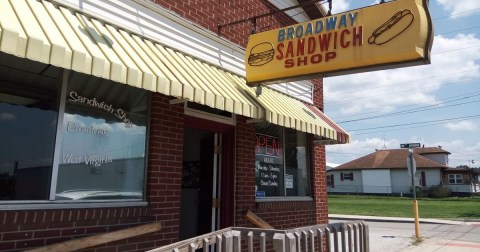 This Iconic West Virginia Hot Dog Diner Is Part Of Parkersburg History And Still Slinging Deliciously Cheap Eats