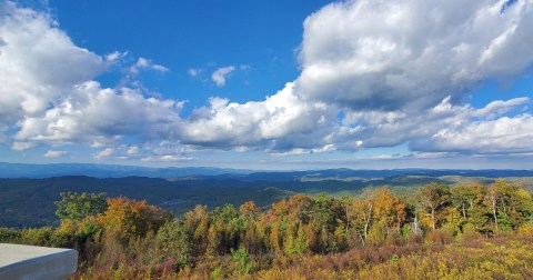 This Incredible Lookout In South Carolina Is So Worth The Hike It Takes To Get There