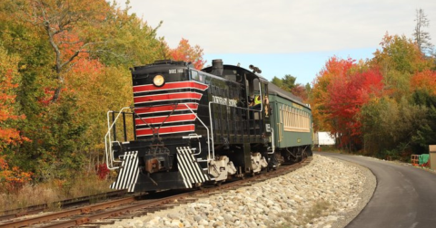 The Train Ride Through The Maine Countryside That Shows Off Fall Foliage