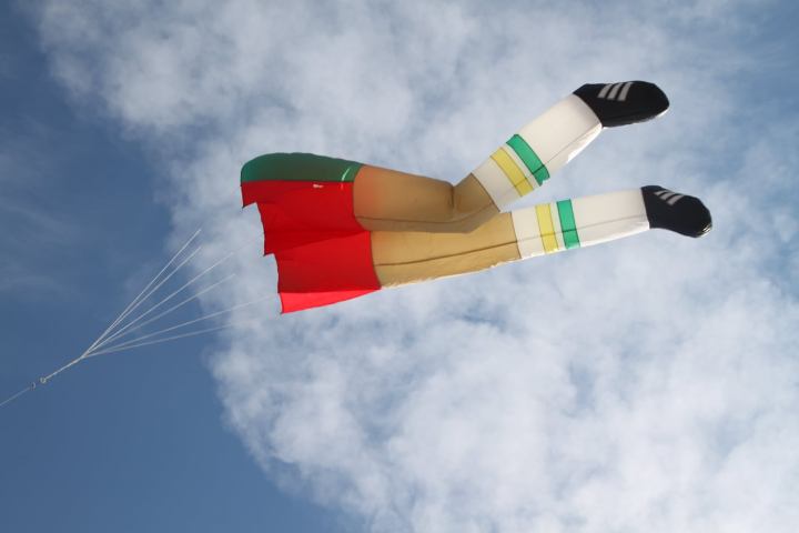 Head To The Beach This Fall For 2 Kite Festivals In North Carolina