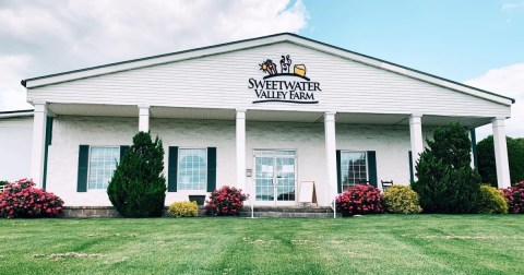 This 100-Year Old Dairy Farm Is One Of The Most Nostalgic Destinations In Tennessee