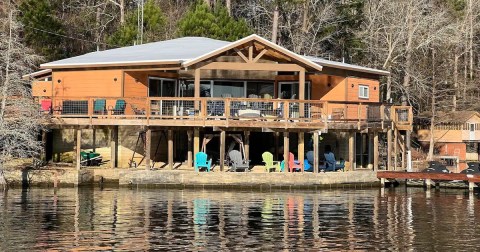 You Won't Believe The Views You'll Find At This Incredible Airbnb In Alabama