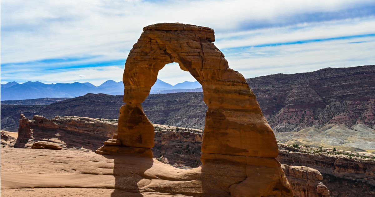 Delicate Arch In Arches National Park In Utah Is Breathtaking