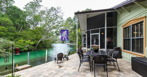 The Magnificent Riverfront Airbnb In Florida That Is Perfect For A Spring Retreat