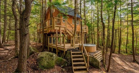 Reconnect With Nature When You Stay At These Charming Rentals In Maine