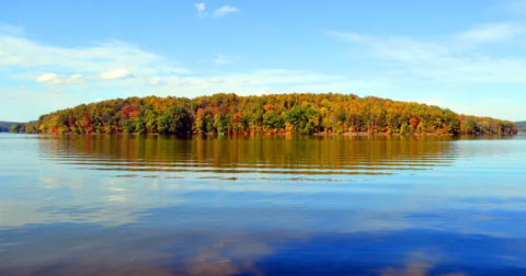 The Gorgeous, Little-Known Lake Is One Of The Most Underrated Fishing Spots In Ohio
