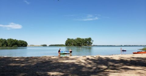 The Hidden Nature Park In Nebraska With Its Very Own Swimming Beach And So Much More