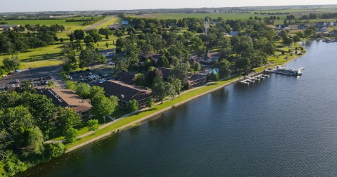 I Stayed At The Historic Lake Lawn Resort And Savored Wisconsin Lake Life.