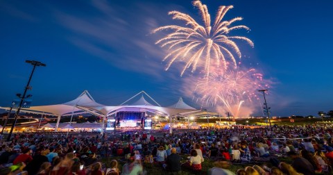 Here Are The 7 Best Fourth Of July Fireworks In Arkansas