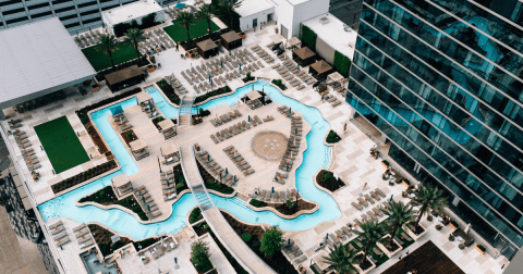 These 8 Swoon-Worthy Poolside Escapes Across The U.S. Scream Summer Relaxation