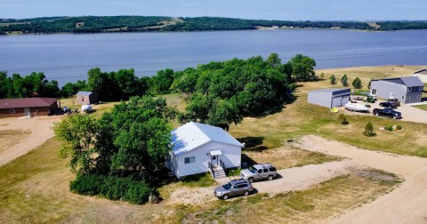 Reconnect With Nature When You Stay At These Charming Rentals In North Dakota