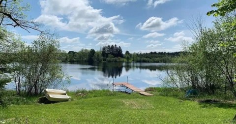 5 Waterfront Retreats In Minnesota That Are Perfect For Warm Weather Adventures