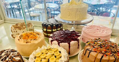 The Best Cakes In Missouri Are Served Up At This Incredible Small Town Bakery