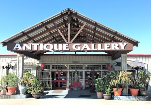 The Enormous Antique Gallery Of Houston In Texas Will Bump Your Thrifting Game To 11
